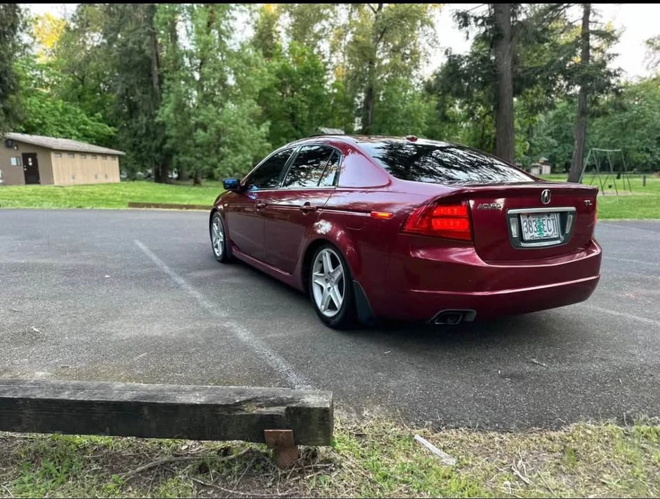 2004 Acura TL 3rd Gen - Image 5 of 7