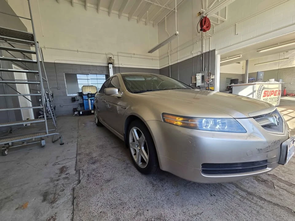 2004 Acura TL 3rd Gen - Image 7 of 12