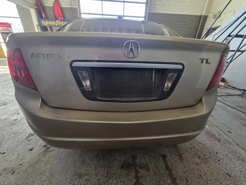 2004 Acura TL 3rd Gen - Image 8 of 12