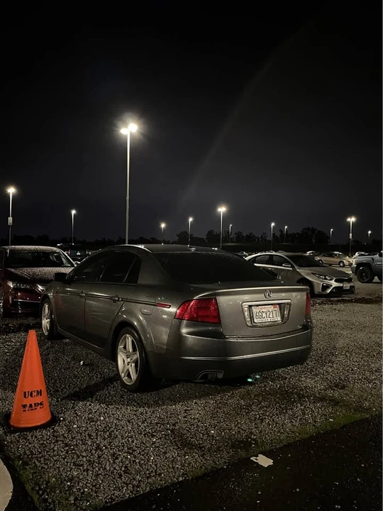 2004 Acura TL 3rd Gen - Image 2 of 7