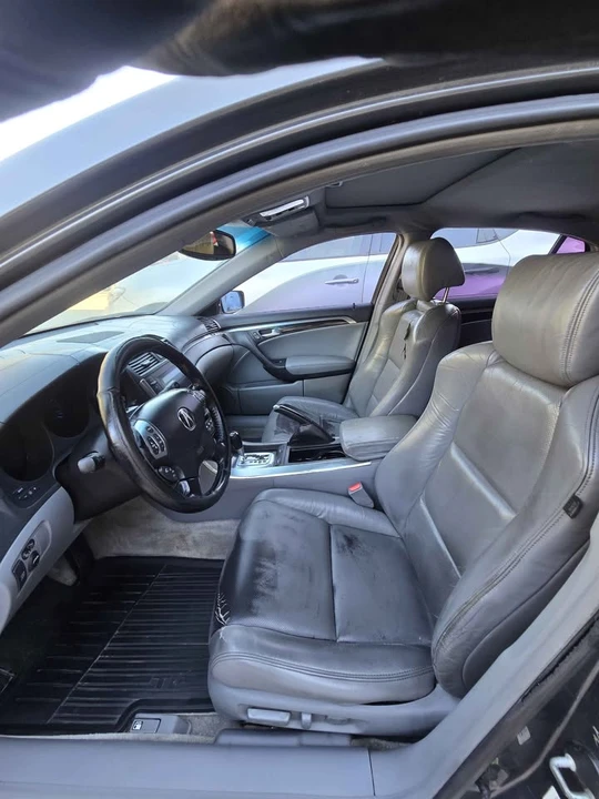 2004 Acura TL 3rd Gen - Image 7 of 10