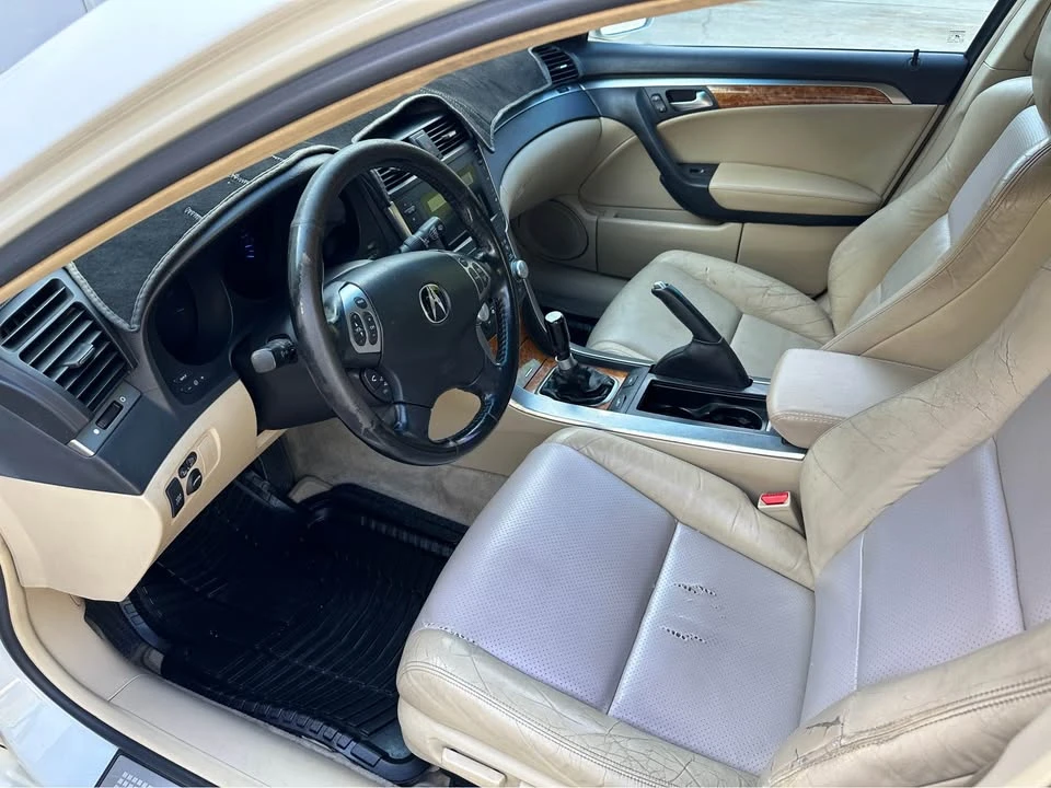 2004 Acura TL 3rd Gen - Image 5 of 10