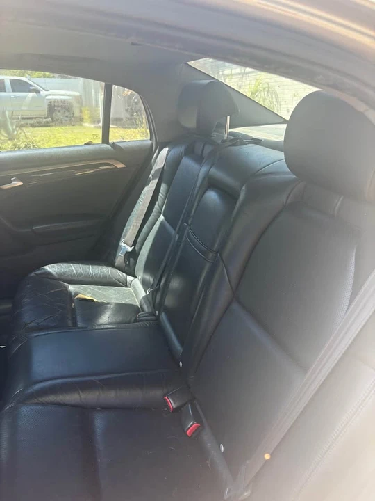 2004 Acura TL 3rd Gen - Image 9 of 9