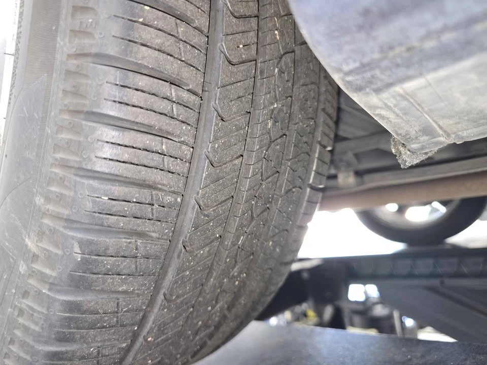 2004 Acura TL 3rd Gen - Image 16 of 17