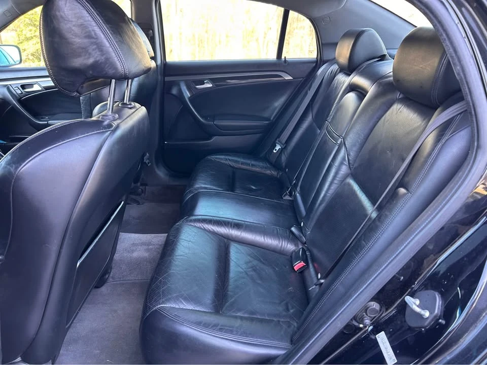 2004 Acura TL 3rd Gen - Image 11 of 15