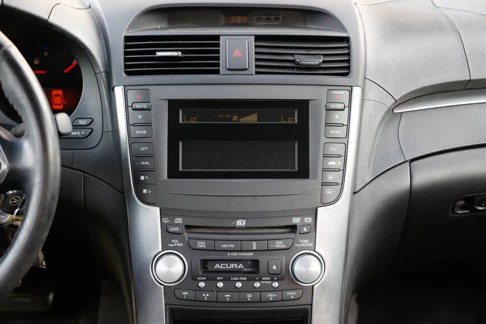 2004 Acura TL 3rd Gen - Image 10 of 11