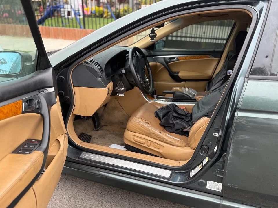 2004 Acura TL 3rd Gen - Image 6 of 7