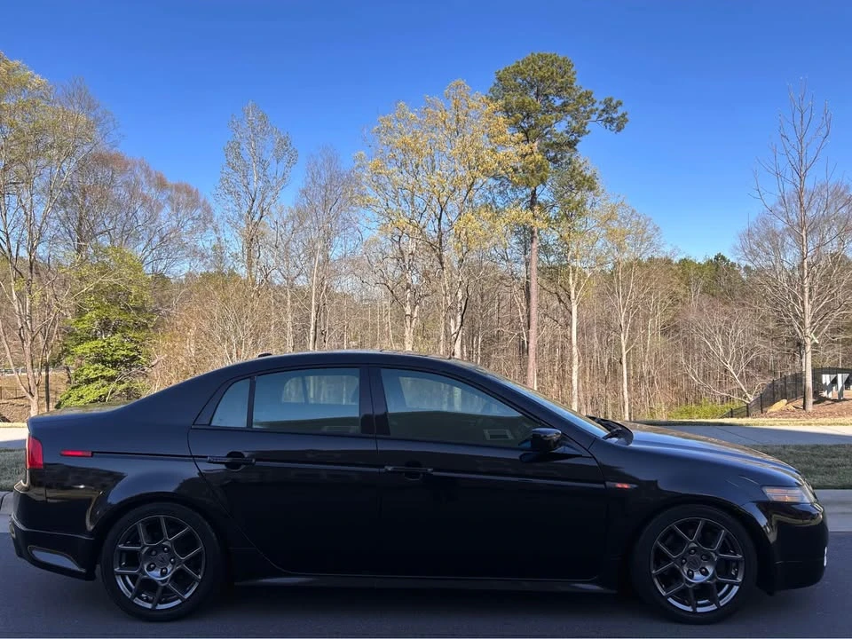 2004 Acura TL 3rd Gen - Image 2 of 15