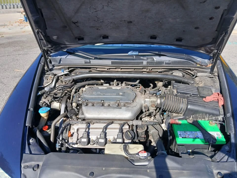 2004 Acura TL 3rd Gen - Image 5 of 7