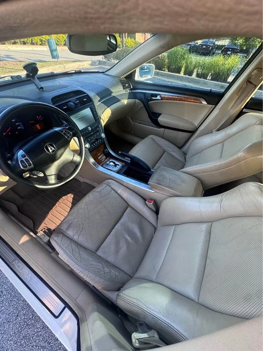 2004 Acura TL 3rd Gen - Image 6 of 8