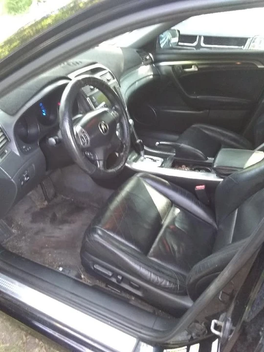 2004 Acura TL 3rd Gen - Image 10 of 16