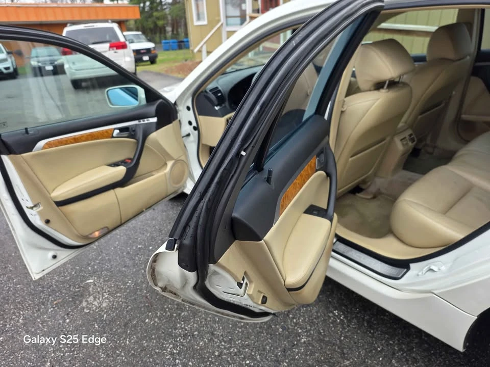 2004 Acura TL 3rd Gen - Image 15 of 16