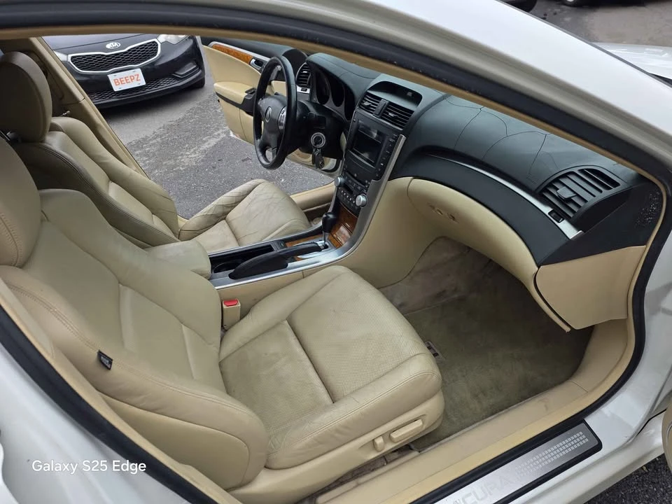 2004 Acura TL 3rd Gen - Image 13 of 16
