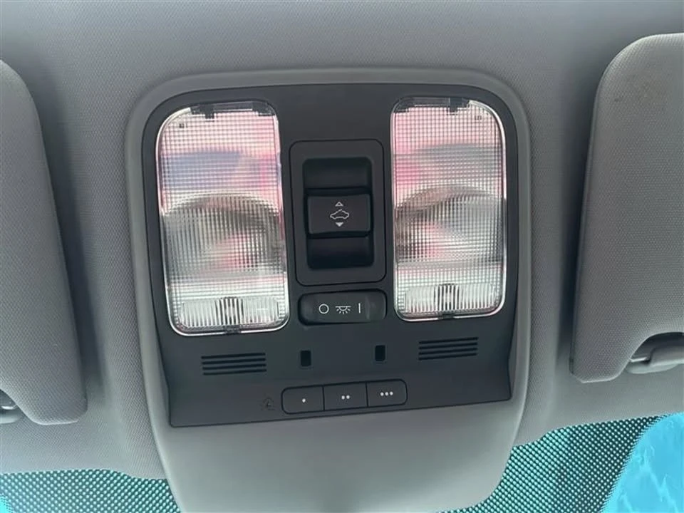 2004 Acura TL 3rd Gen - Image 15 of 16