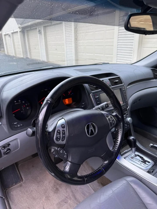 2004 Acura TL 3rd Gen - Image 13 of 14