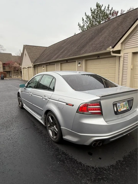 2004 Acura TL 3rd Gen - Image 4 of 14