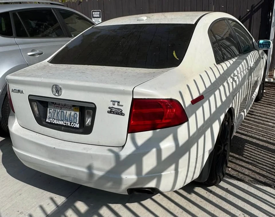 2004 Acura TL 3rd Gen - Image 6 of 6