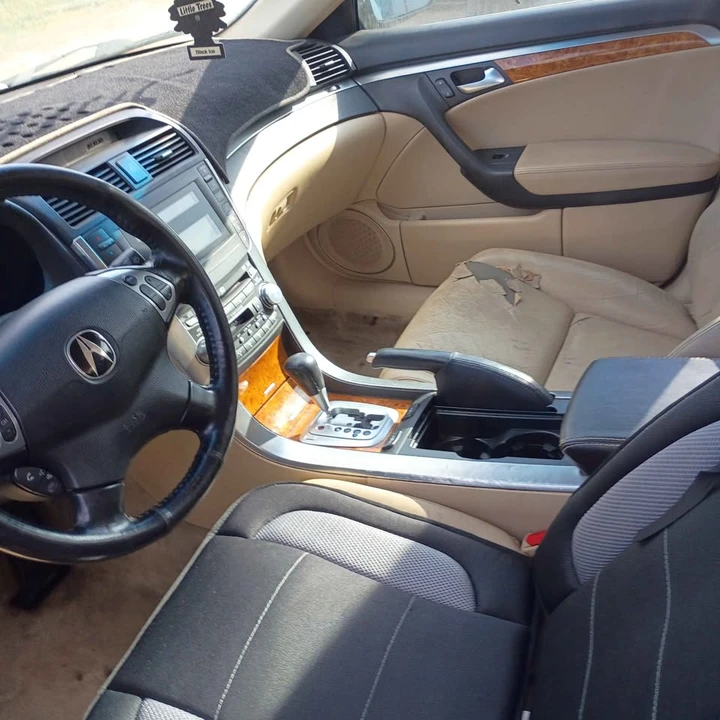 2004 Acura TL 3rd Gen - Image 5 of 8