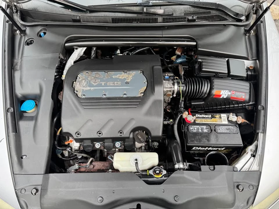2004 Acura TL 3rd Gen - Image 16 of 18