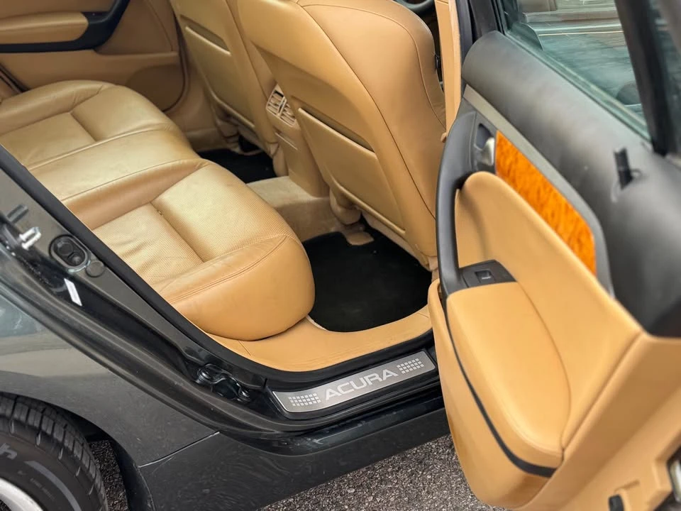 2004 Acura TL 3rd Gen - Image 13 of 18