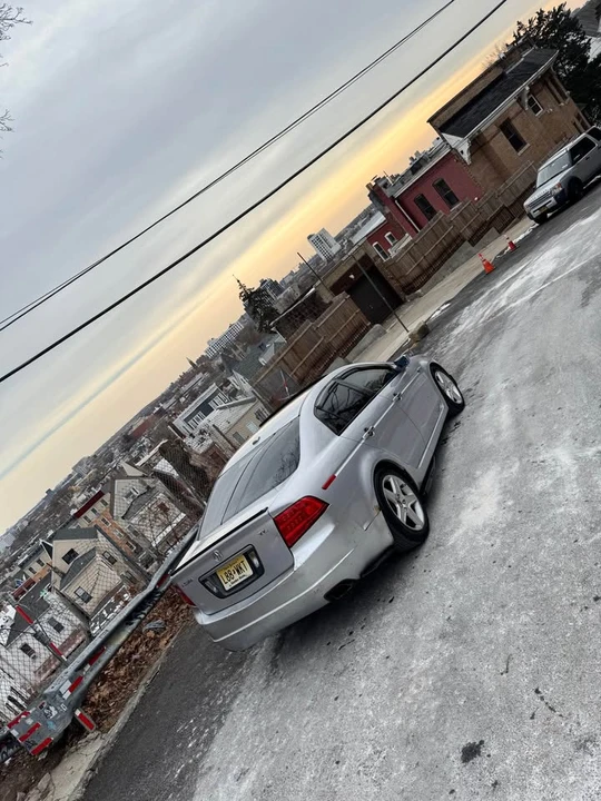 2004 Acura TL 3rd Gen - Image 3 of 18