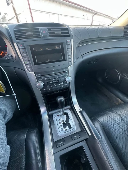 2004 Acura TL 3rd Gen - Image 9 of 11