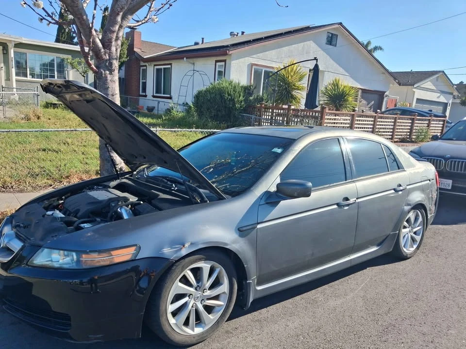 2004 Acura TLX - Image 8 of 10