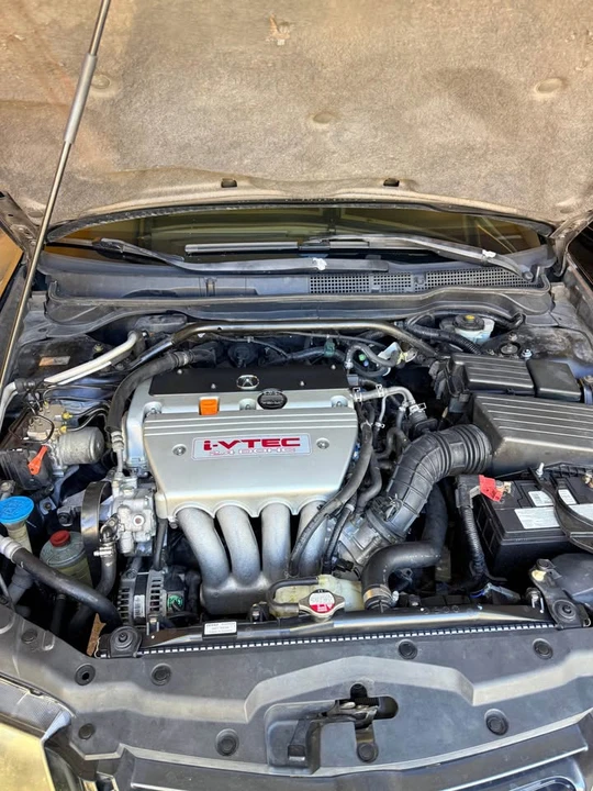 2004 Acura TLX - Image 5 of 10