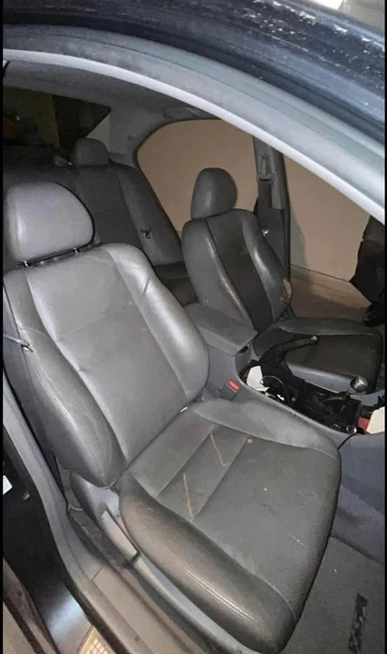 2004 Acura TSX 1st Gen - Image 3 of 4
