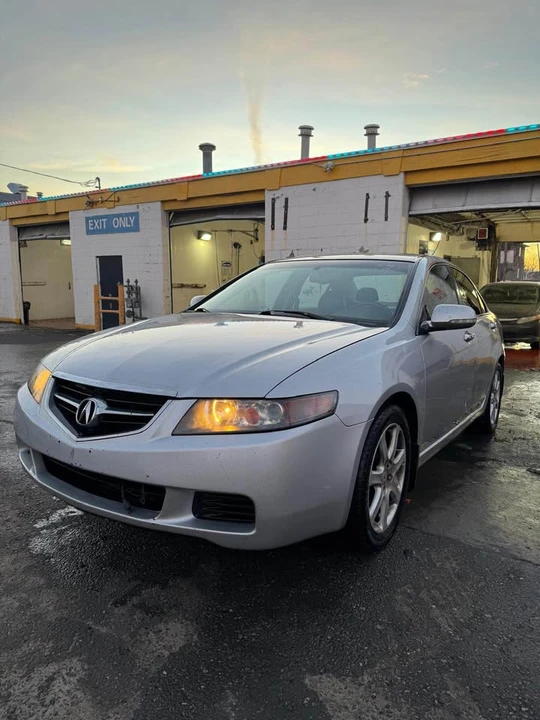 2004 Acura TSX 1st Gen - Image 2 of 9