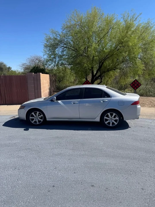 2004 Acura TSX 1st Gen - Image 2 of 8