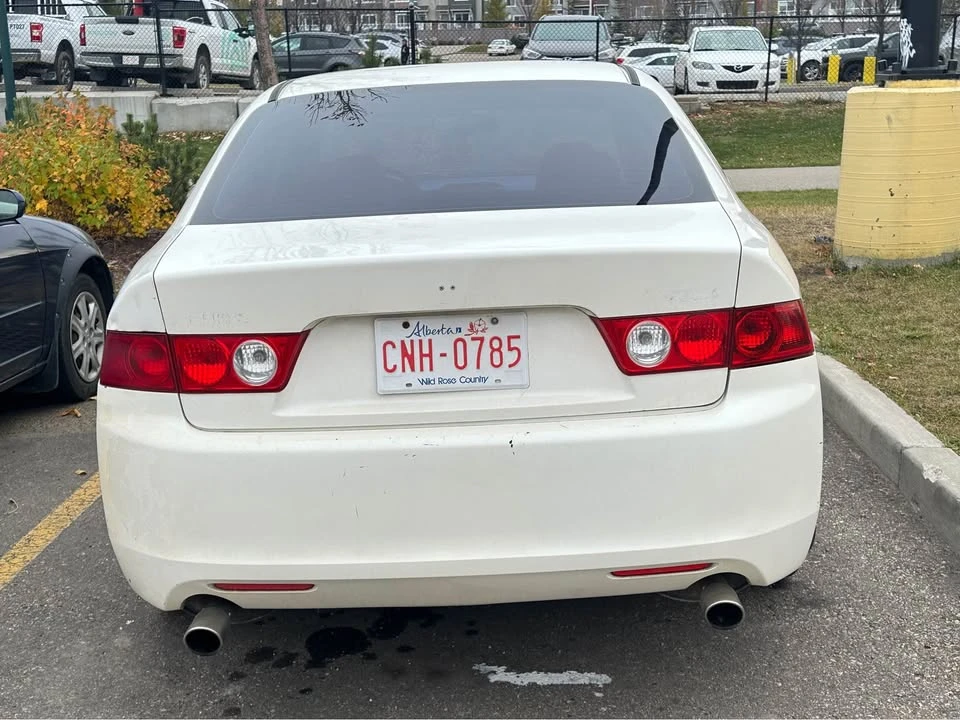 2004 Acura TSX 1st Gen - Image 4 of 6