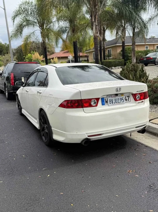 2004 Acura TSX 1st Gen - Image 3 of 8