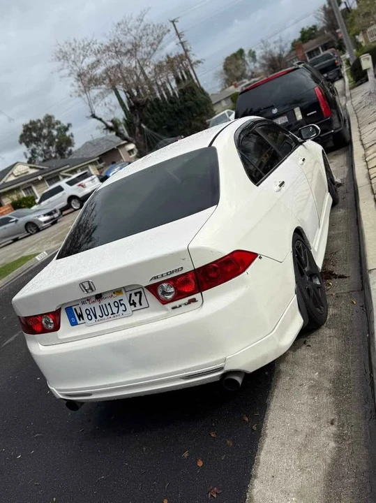 2004 Acura TSX 1st Gen - Image 4 of 8