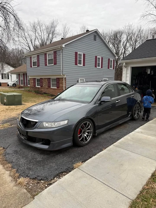 2004 Acura TSX 1st Gen - Image 2 of 10