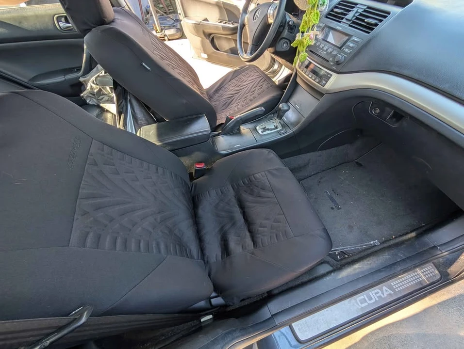 2004 Acura TSX 1st Gen - Image 10 of 11