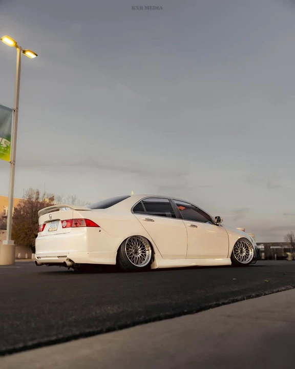 2004 Acura TSX 1st Gen - Image 4 of 6