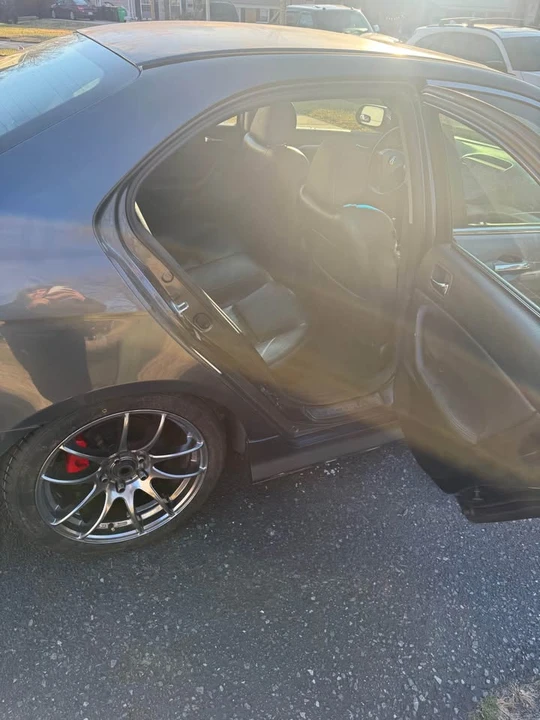 2004 Acura TSX 1st Gen - Image 9 of 10