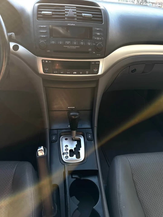 2004 Acura TSX 1st Gen - Image 9 of 15