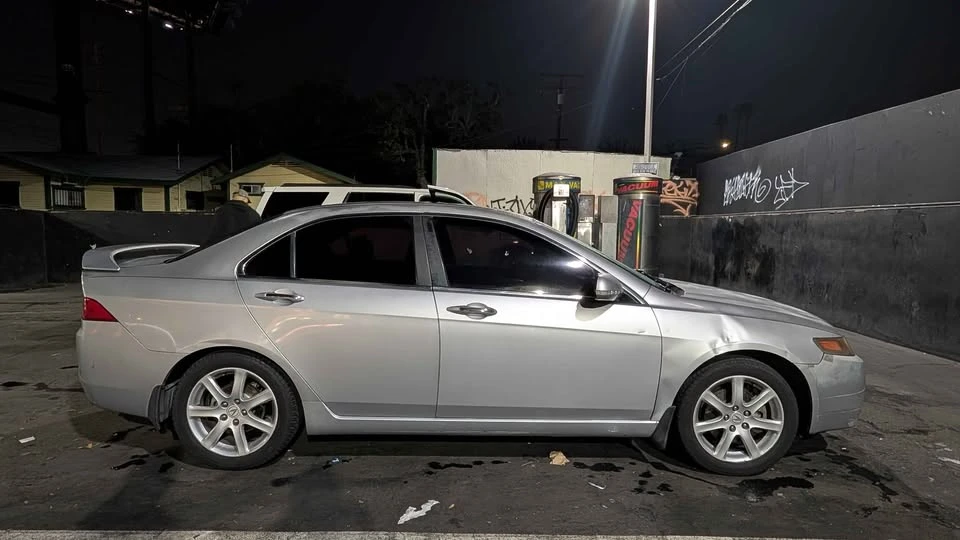 2004 Acura TSX 1st Gen - Image 10 of 12