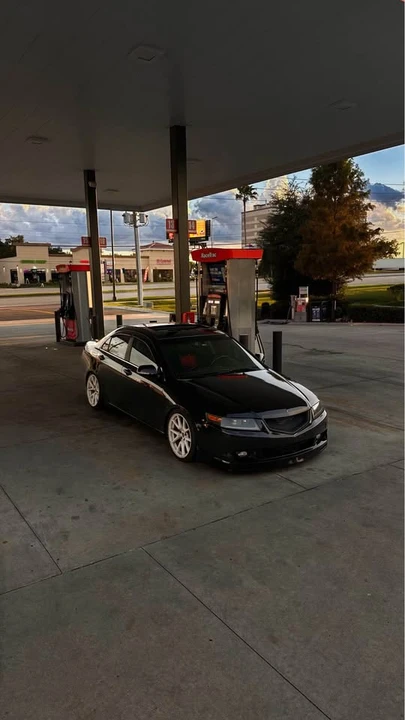2004 Acura TSX 1st Gen - Image 2 of 5