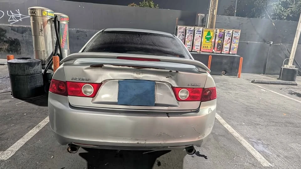 2004 Acura TSX 1st Gen - Image 3 of 12
