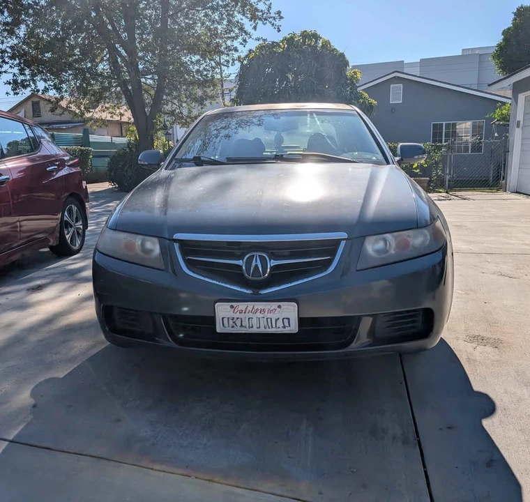 2004 Acura TSX 1st Gen - Image 2 of 11