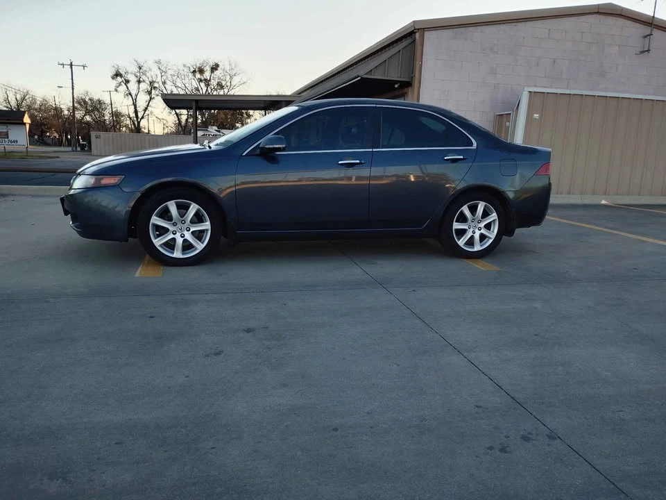 2004 Acura TSX 1st Gen - Image 3 of 9