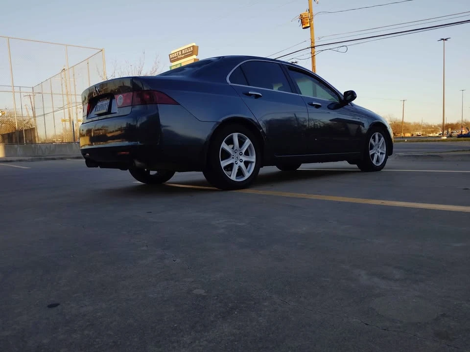 2004 Acura TSX 1st Gen - Image 2 of 8