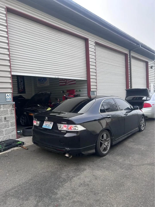 2004 Acura TSX 1st Gen - Image 2 of 6
