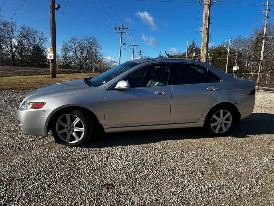 2004 Acura TSX 1st Gen - Image 2 of 3