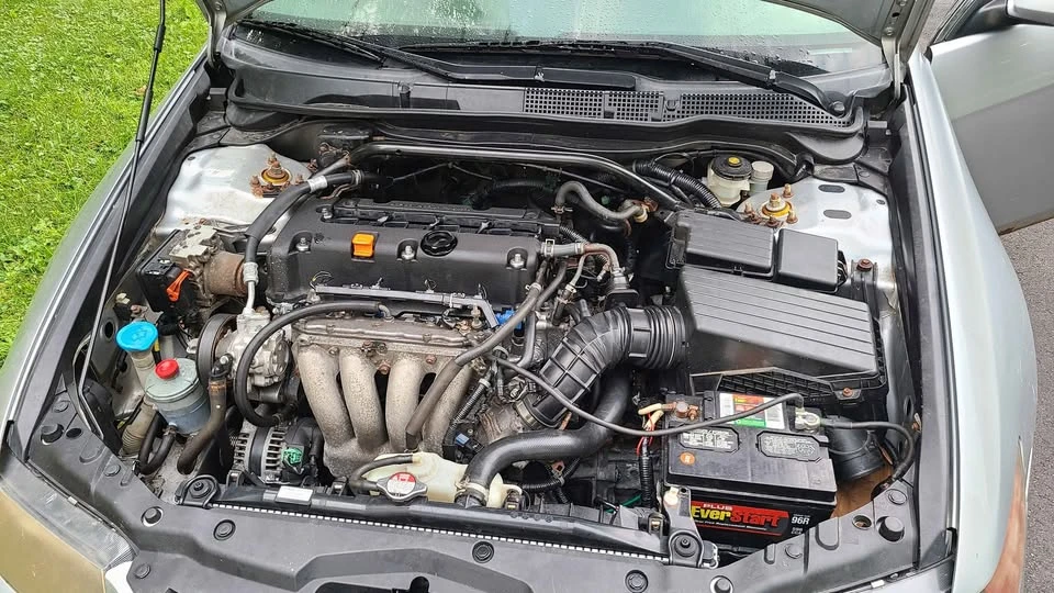 2004 Acura TSX 1st Gen - Image 10 of 20