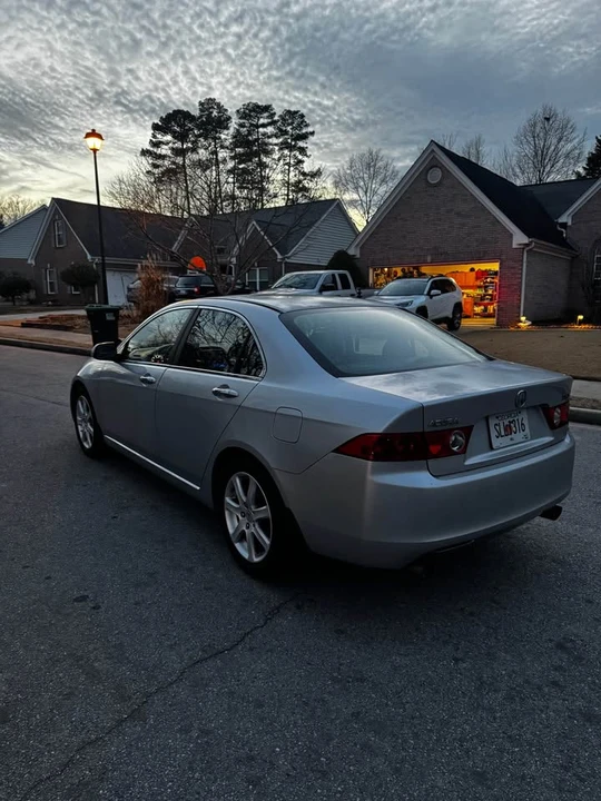 2004 Acura TSX 1st Gen - Image 3 of 8