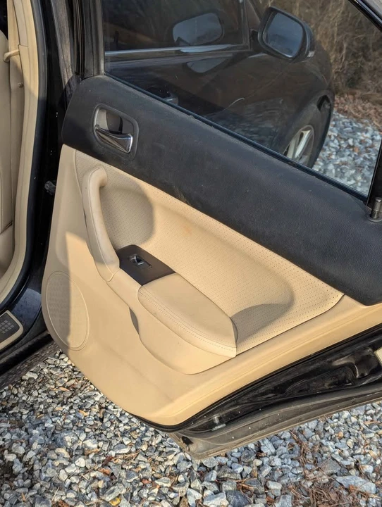 2004 Acura TSX 1st Gen - Image 7 of 14